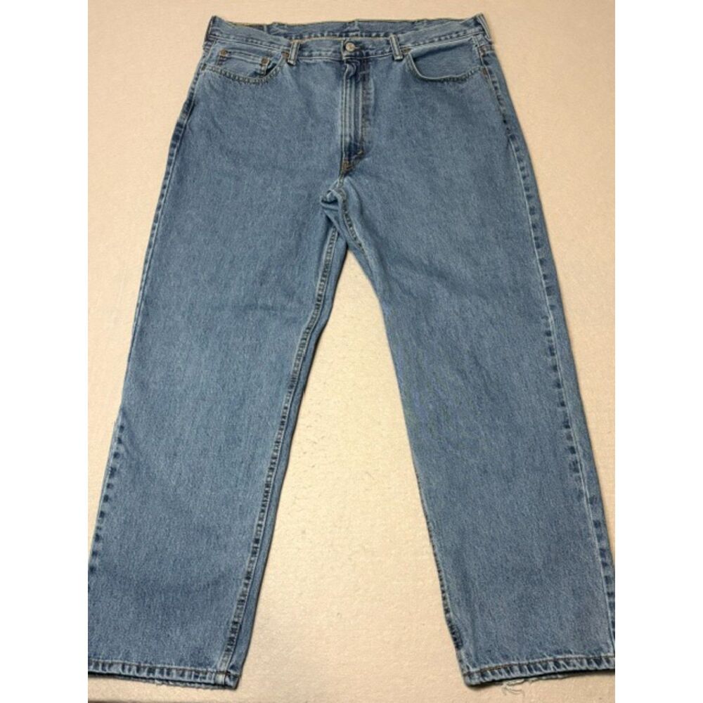 Levi's 550 Mens Jeans 40x32 Lightly Distressed Hems Straight Leg Medium Wash